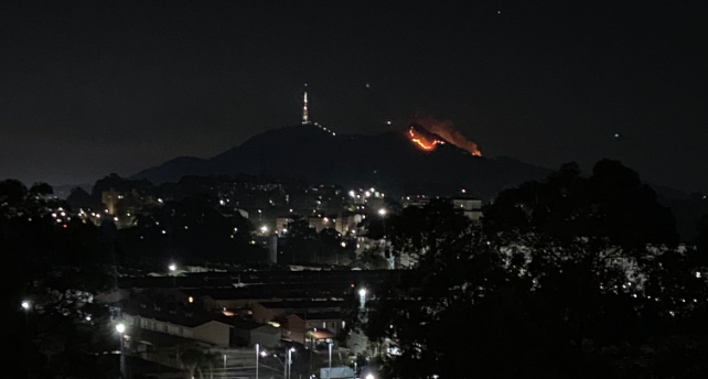 Incêndio atinge Pico do Jaraguá, em SP